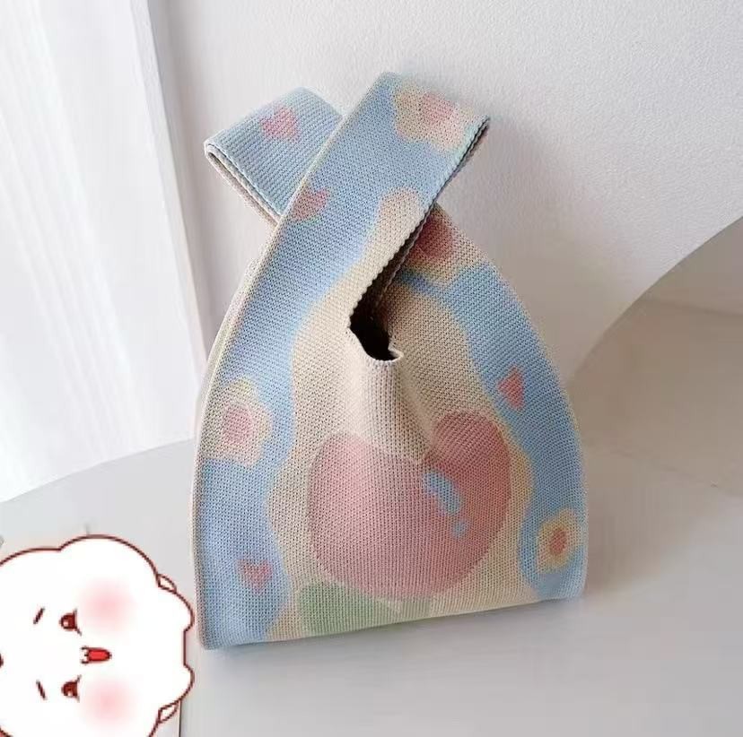 Panda Animal Four Seasons Flower Knitted Bag for Women, Bamboo Bear Handheld Bag, Wrist Bag for Walking and Shopping, Lazy Backpack