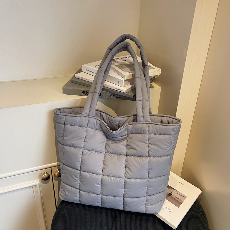 Cotton Padded Bag for Women 2025 Autumn New Fashion Large Capacity Student Class Bag Casual Commuter Tote Bag Shoulder Bag