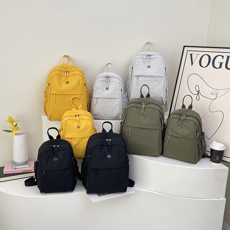 Backpack Women Simple Lightweight Chest Bag Large Capacity Backpack Outdoor Casual Crossbody Bag Multifunctional Commuting Small Bag