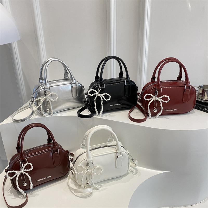 Wholesale Fashion Simple Handheld Small Square Bag Women's Bag 2025 Summer New Pearl Bowknot Shoulder Bag Trendy Crossbody Bag