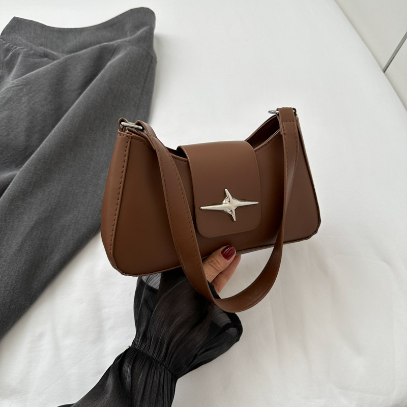 Solid Color Underarm Bag for Women New 2025 Fashion Texture Casual Shoulder Bag Summer Stylish Simple Small Square Bag