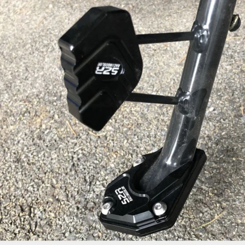 Motorrad- und Rollerparkplatz — Stabil und praktisch