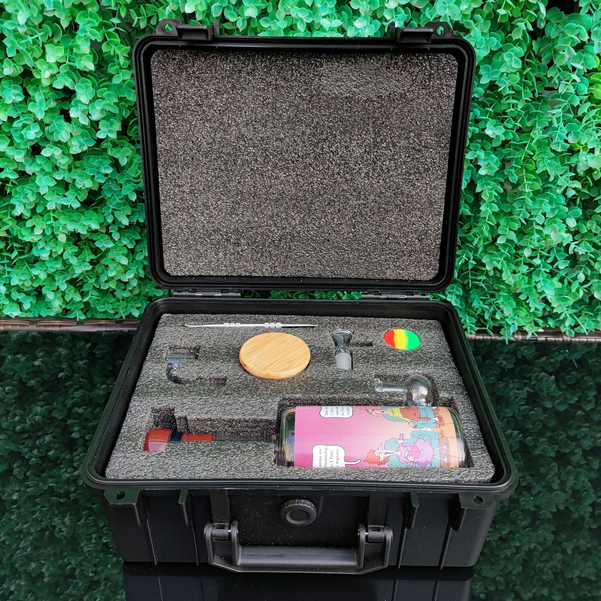 8-Piece Stash Box Kit - Portable Case w/ Whiskey Dab Rig