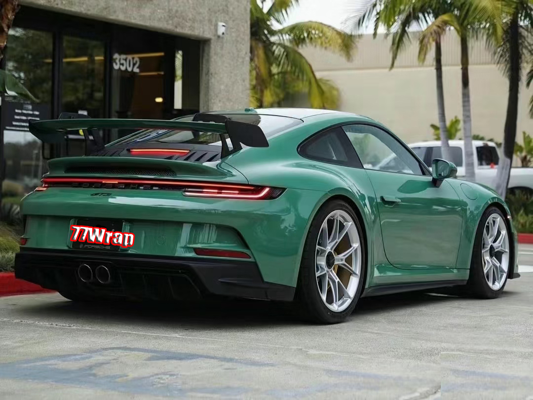 (PET) Ultra Glossy Crystal Car Vinyl Wrap Sticker Bubbles Free