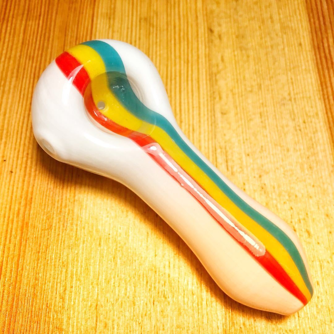 Rasta Scheme Glass Pipe - PuffingBird CA