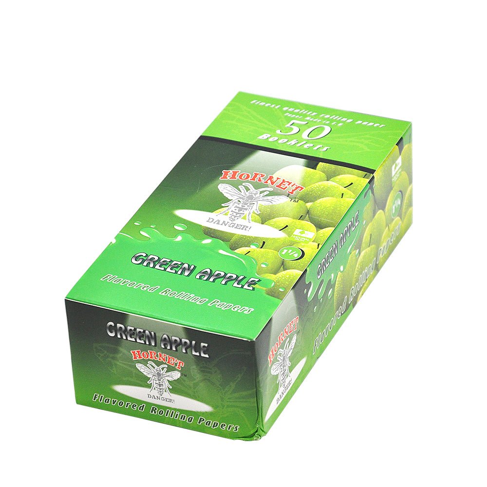 Hornet Apple Flavored Rolling Paper Box of 50 Booklets/2500 sheets - PuffingBird CA
