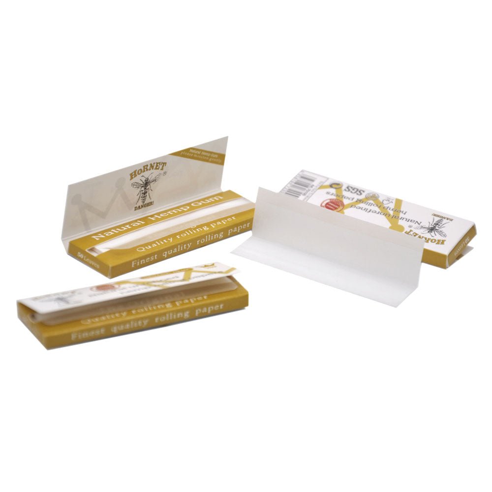 Hornet Natural Gum Rolling Paper Box of 50 Booklets/2500 sheets - PuffingBird CA