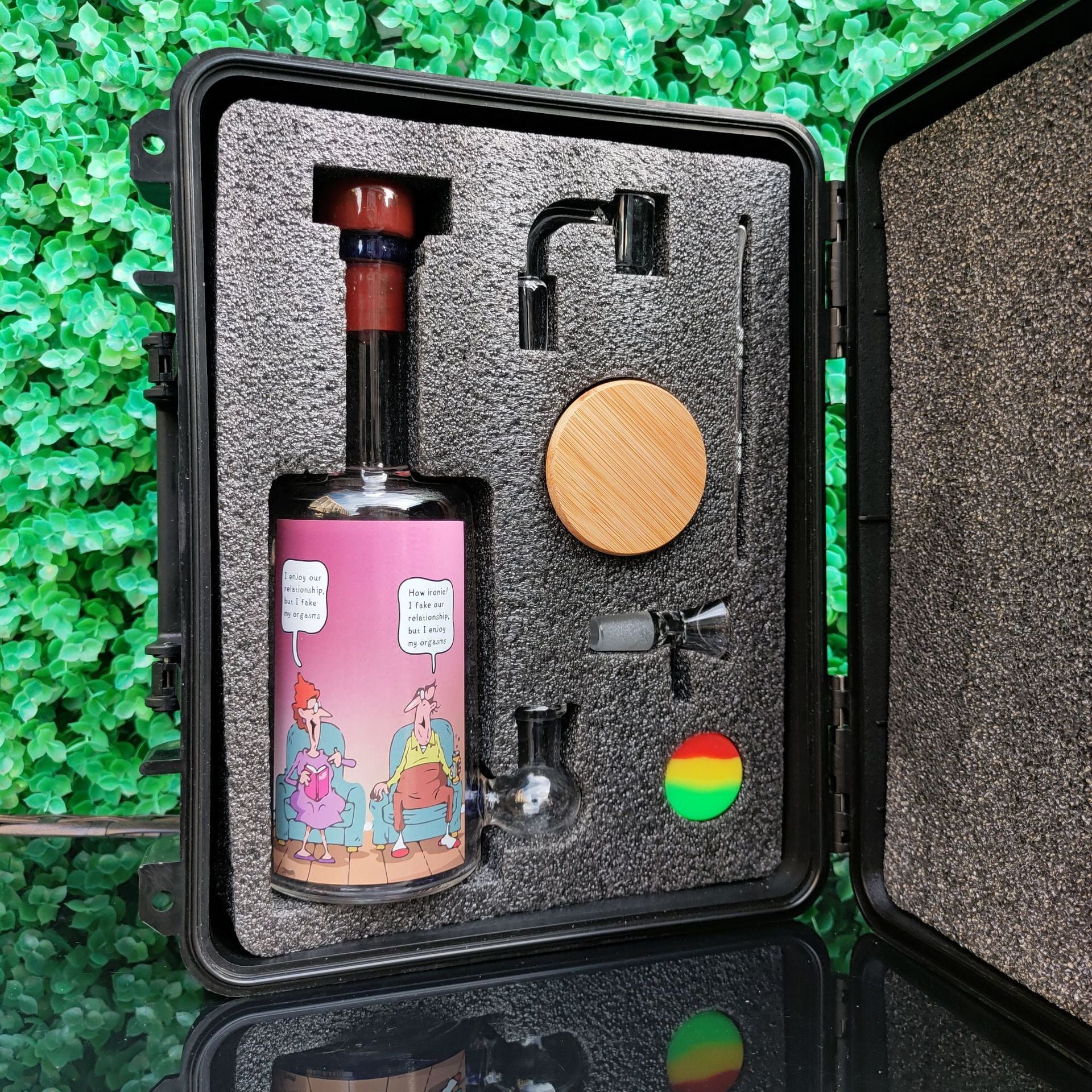 8-Piece Stash Box Kit - Portable Case w/ Whiskey Dab Rig - PuffingBird CA